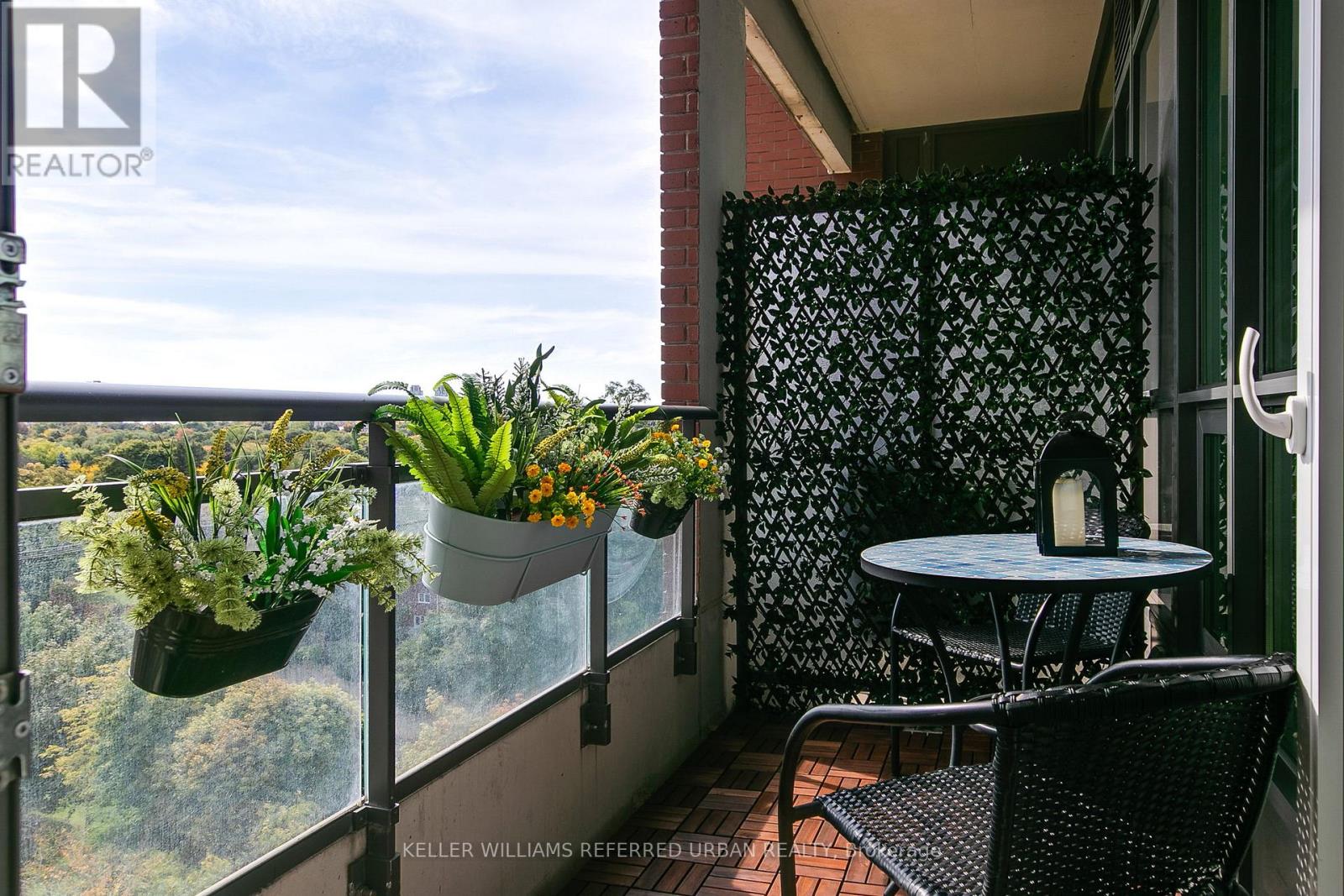 725 - 23 Glebe Road W, Toronto, Ontario  M5P 0A1 - Photo 31 - C12449431