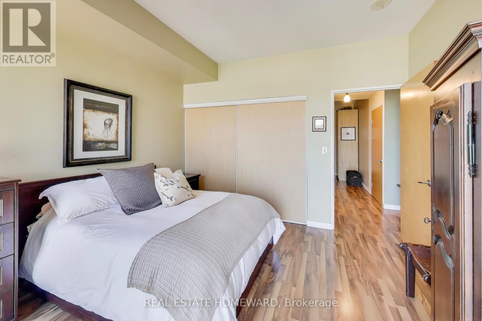 1201 - 1 Shaw Street, Toronto (Niagara), Ontario  M6K 0A1 - Photo 10 - C12449435
