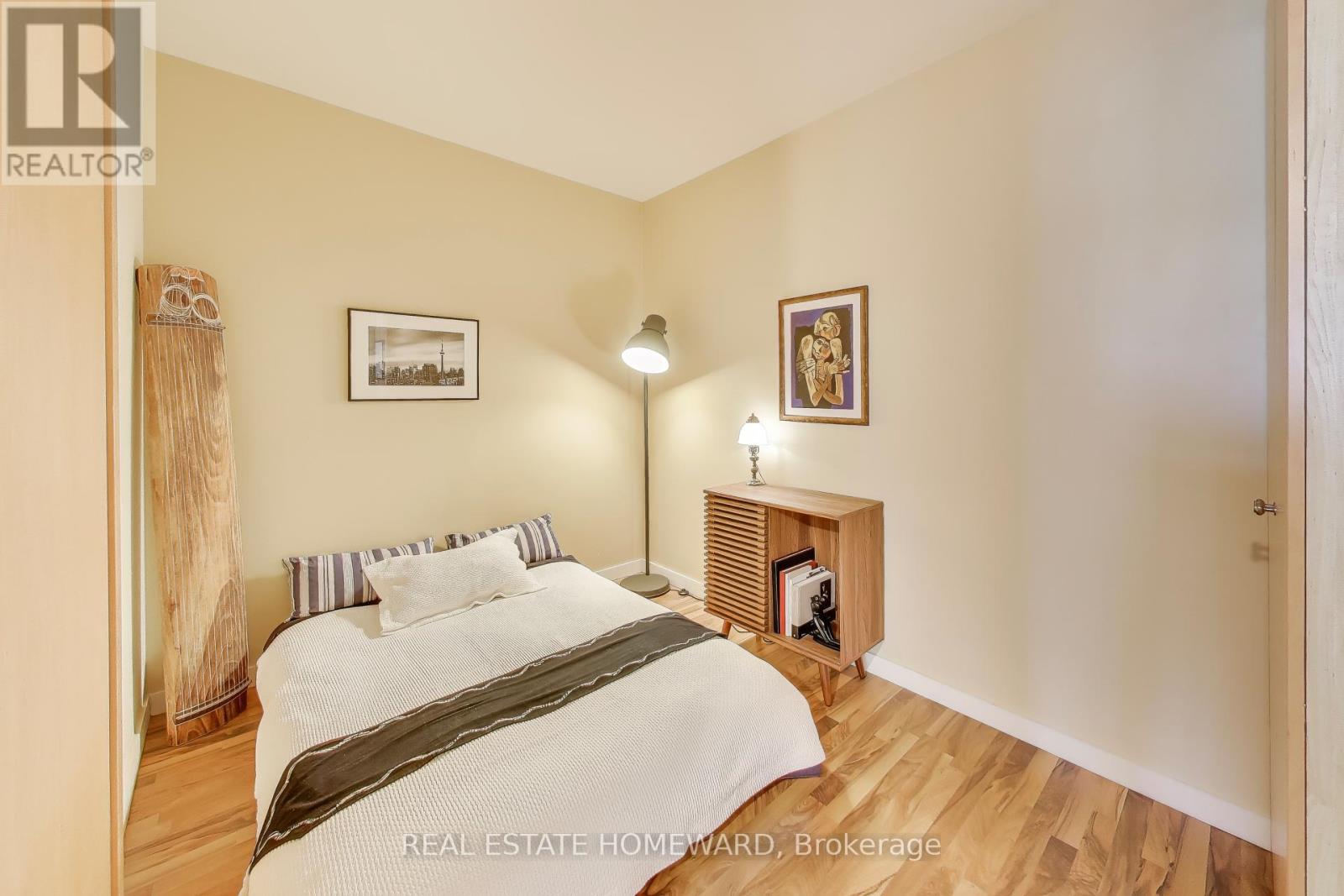 1201 - 1 Shaw Street, Toronto (Niagara), Ontario  M6K 0A1 - Photo 11 - C12449435