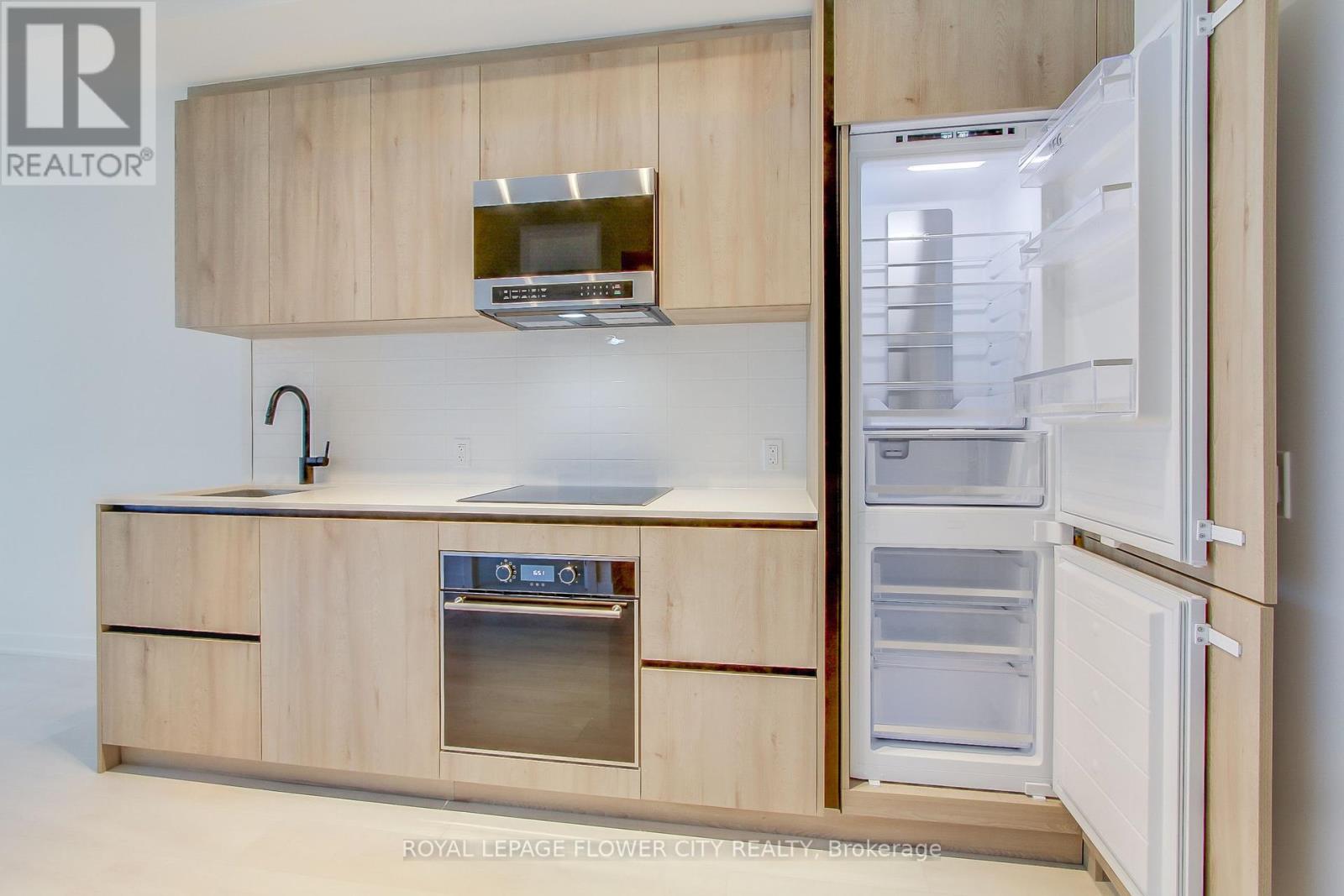706 - 117 Broadway Avenue, Toronto, Ontario  M4P 1V3 - Photo 14 - C12449453