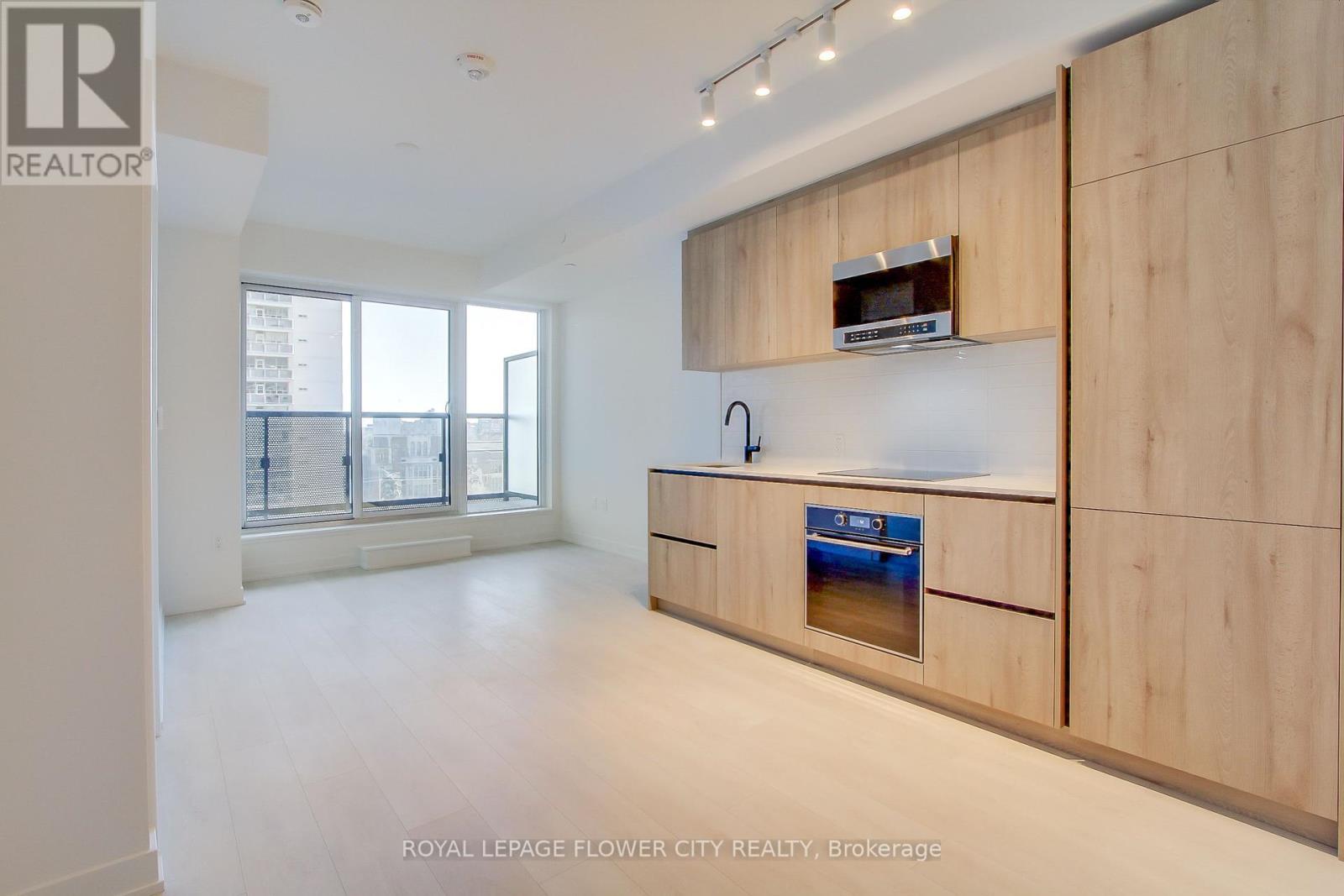 706 - 117 Broadway Avenue, Toronto, Ontario  M4P 1V3 - Photo 16 - C12449453
