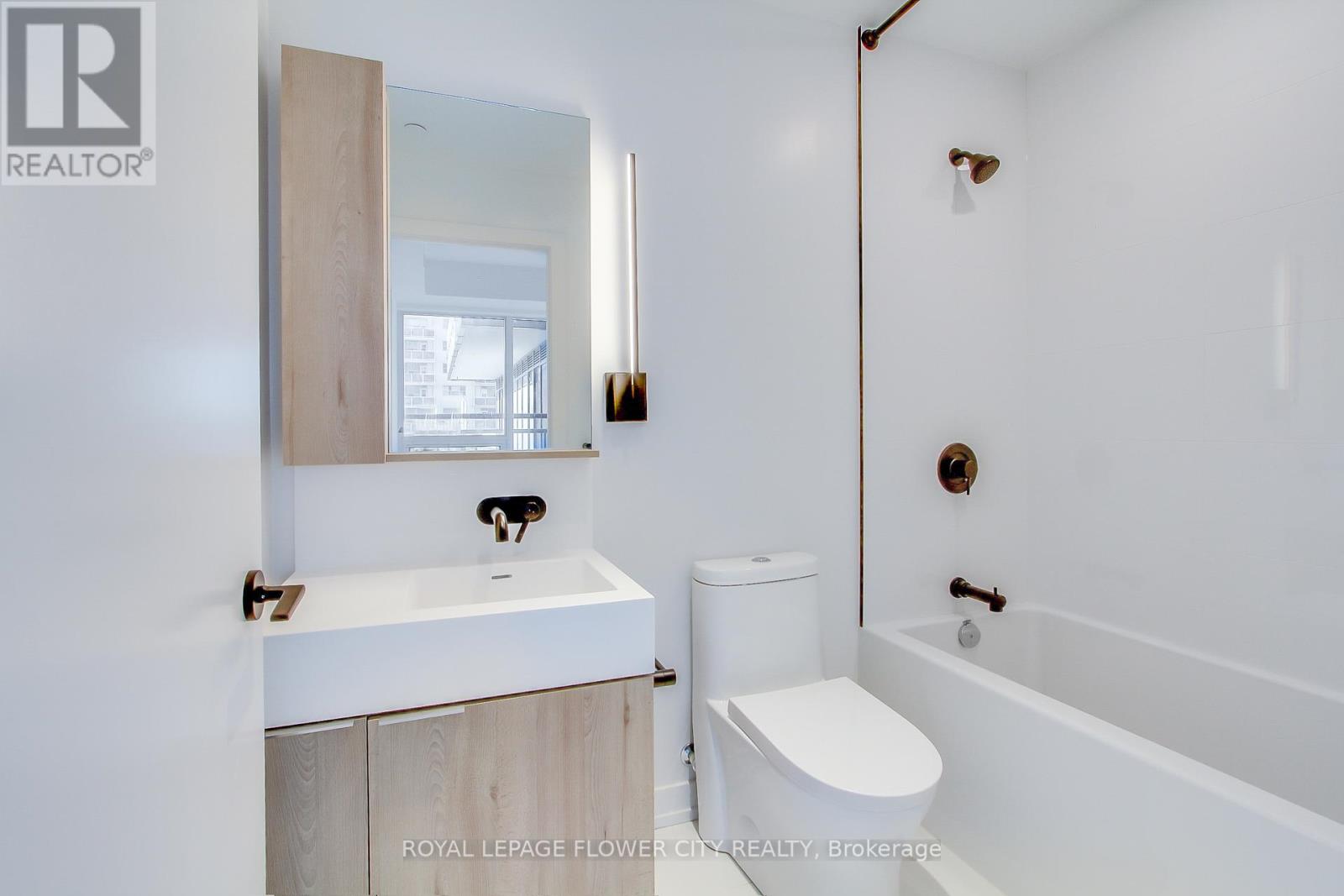 706 - 117 Broadway Avenue, Toronto, Ontario  M4P 1V3 - Photo 24 - C12449453