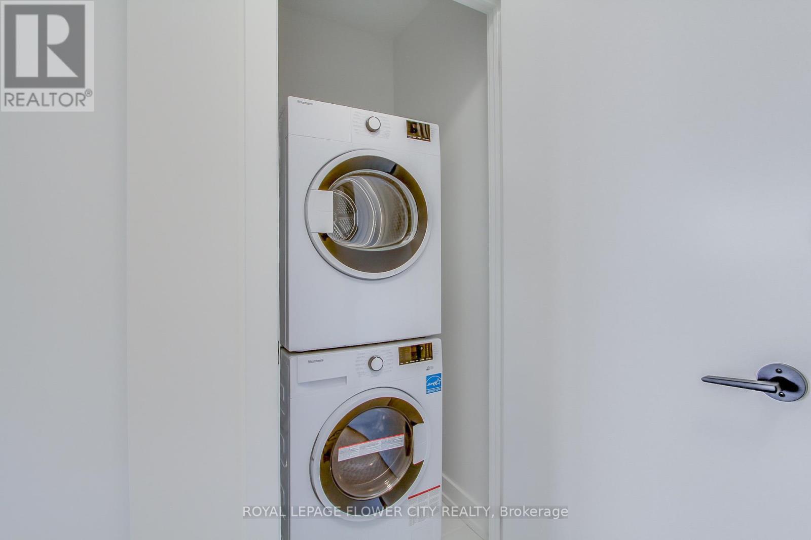 706 - 117 Broadway Avenue, Toronto, Ontario  M4P 1V3 - Photo 32 - C12449453