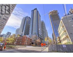 706 - 117 BROADWAY AVENUE, Toronto, Ontario