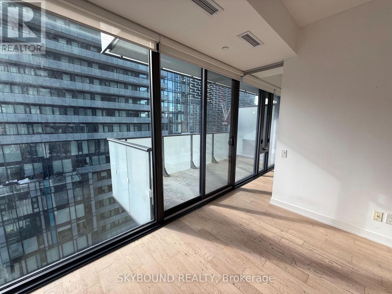913 - 185 Roehampton Avenue, Toronto, Ontario  M4P 0C6 - Photo 16 - C12449458