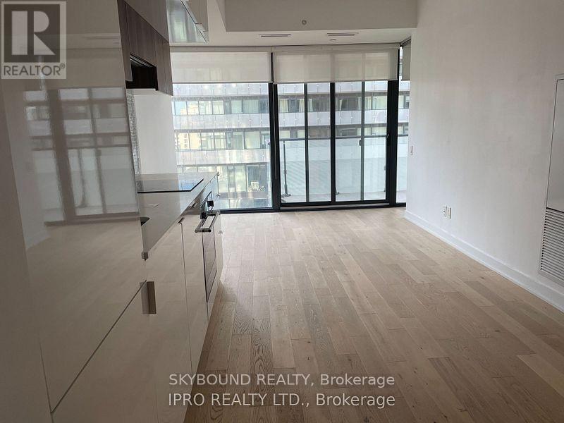 913 - 185 Roehampton Avenue, Toronto, Ontario  M4P 0C6 - Photo 2 - C12449458