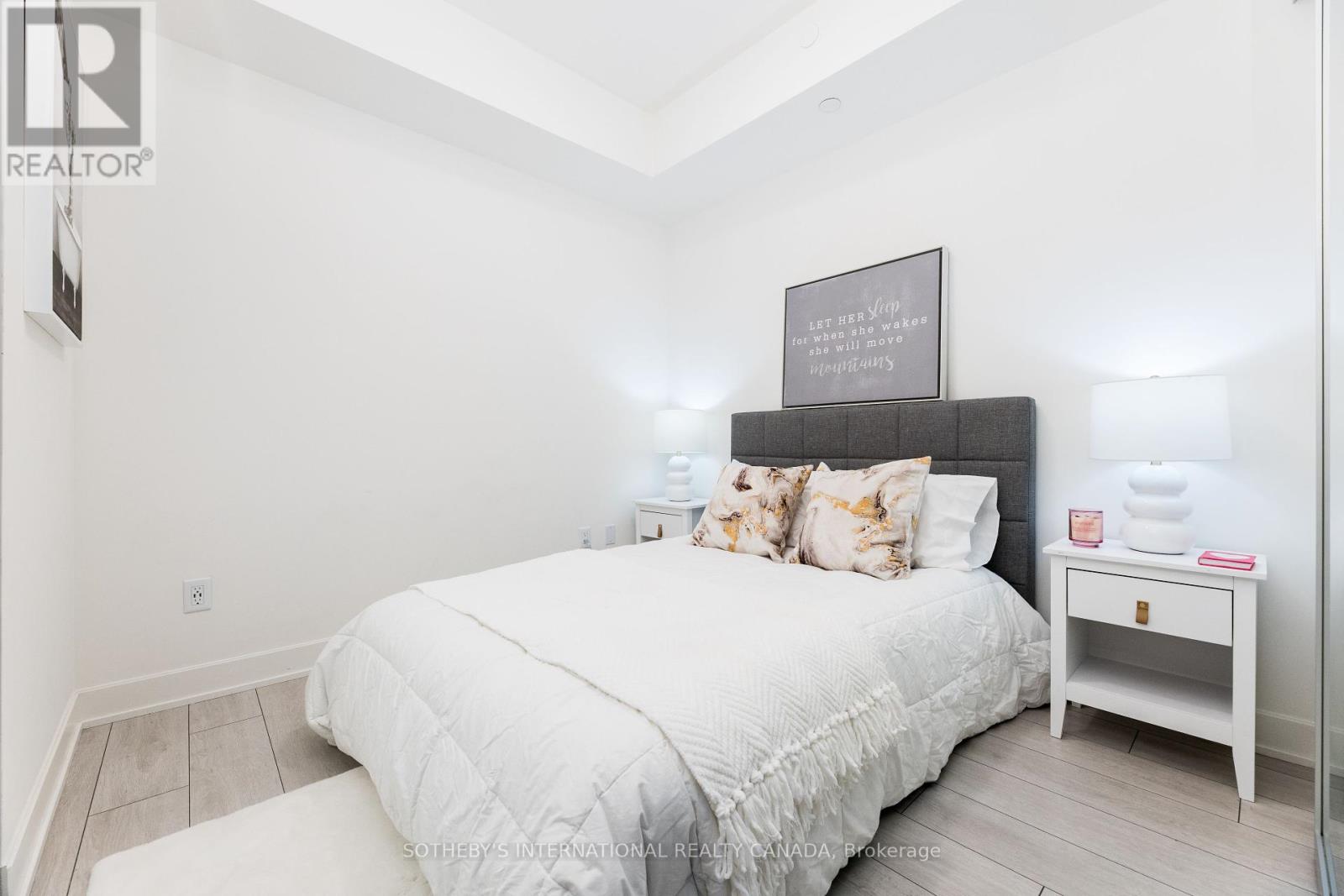 2411 - 35 Mercer Street, Toronto (Waterfront Communities), Ontario  M5V 0V1 - Photo 17 - C12449462