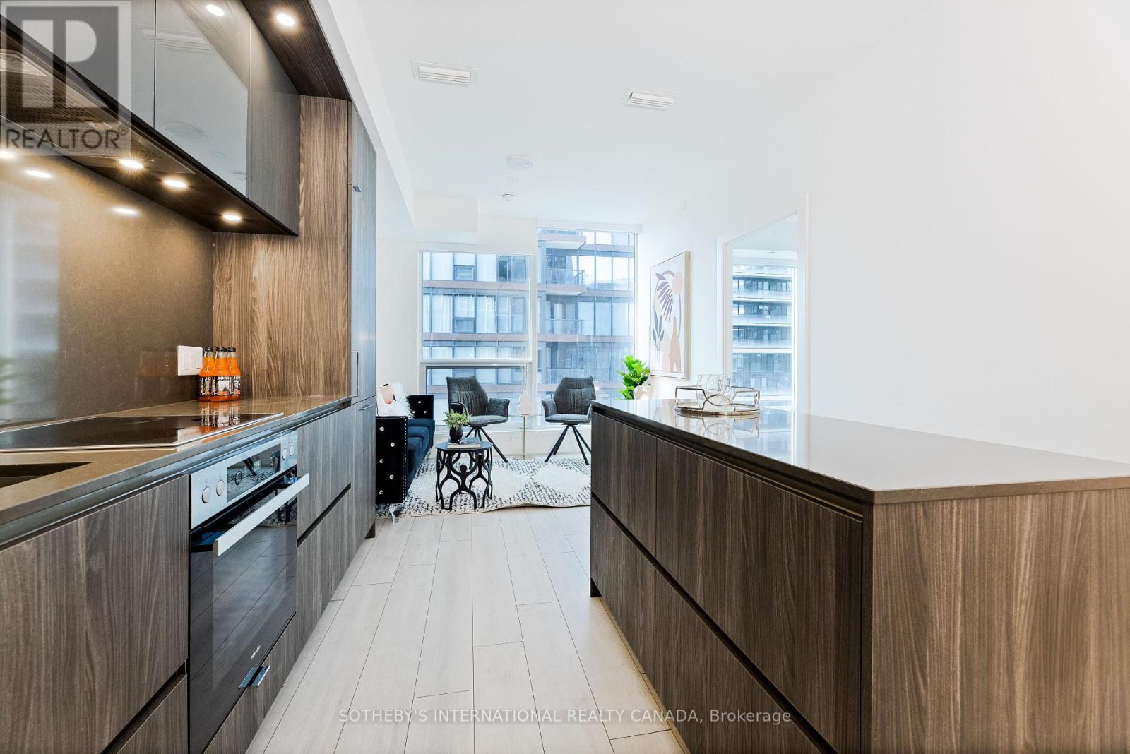 2411 - 35 Mercer Street, Toronto (Waterfront Communities), Ontario  M5V 0V1 - Photo 2 - C12449462