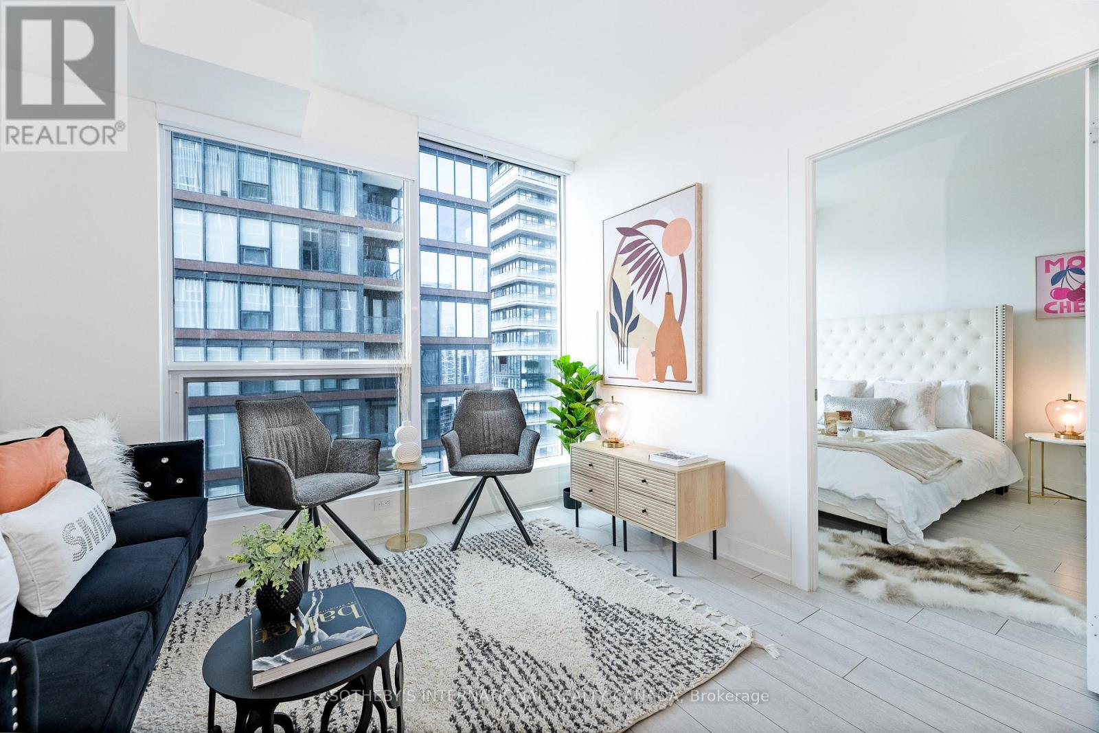 2411 - 35 Mercer Street, Toronto (Waterfront Communities), Ontario  M5V 0V1 - Photo 3 - C12449462