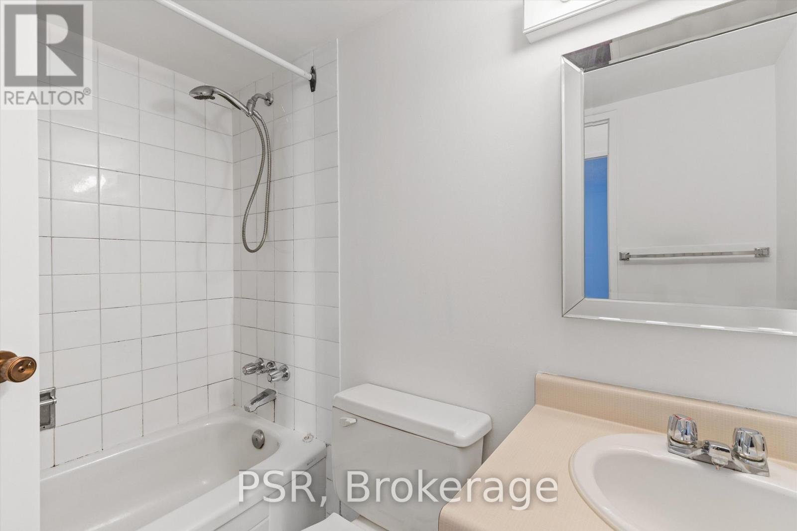 901 - 633 Bay Street, Toronto, Ontario  M5G 2G4 - Photo 23 - C12449471
