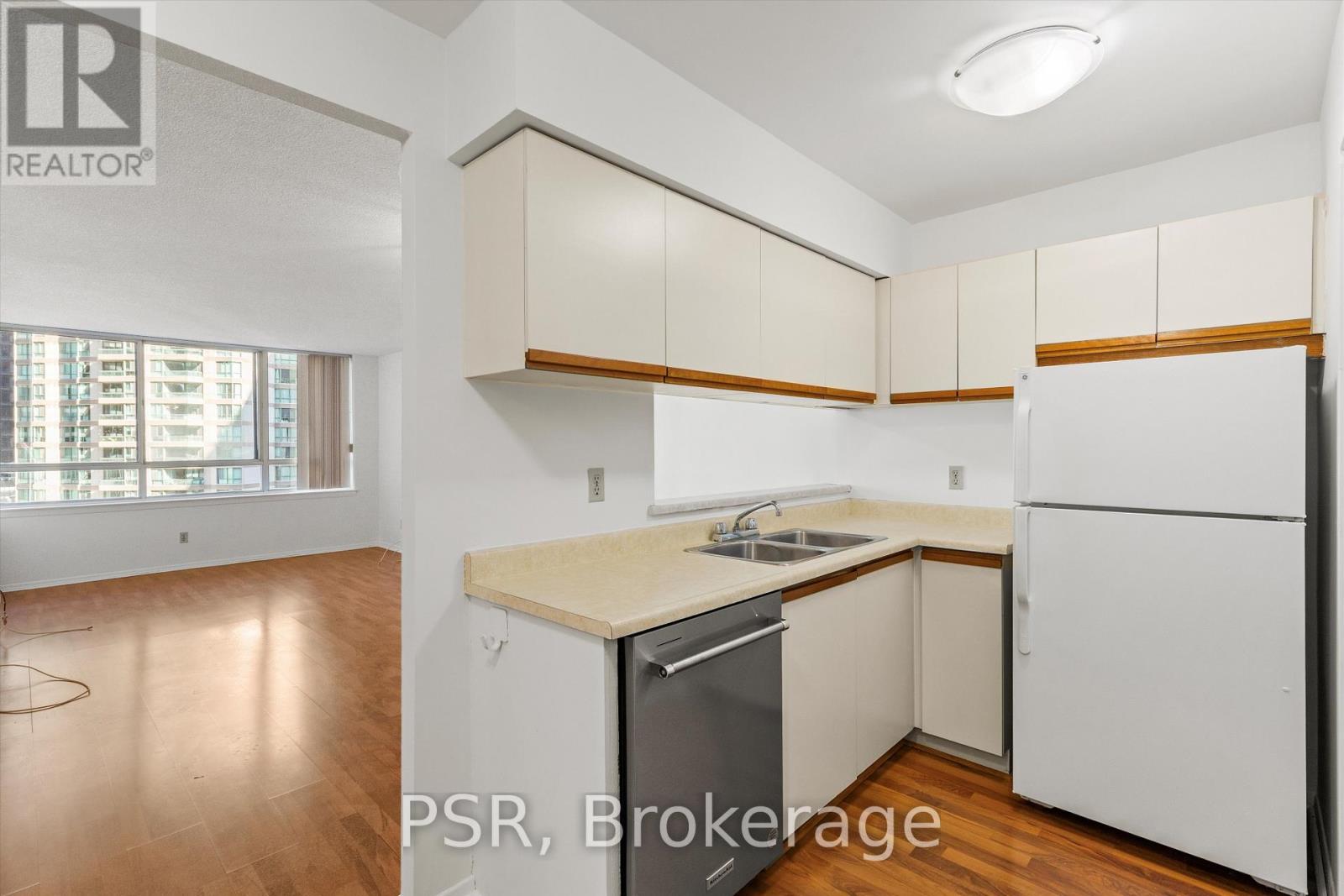 901 - 633 Bay Street, Toronto, Ontario  M5G 2G4 - Photo 6 - C12449471