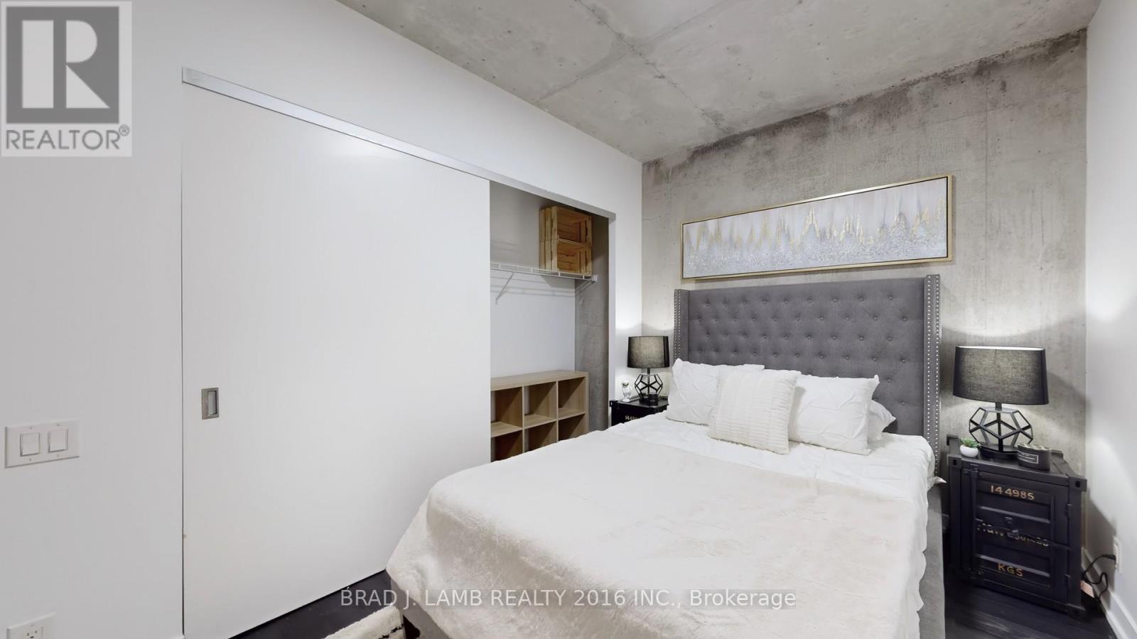 518 - 39 Brant Street W, Toronto (Niagara), Ontario  M5V 0M8 - Photo 16 - C12449499