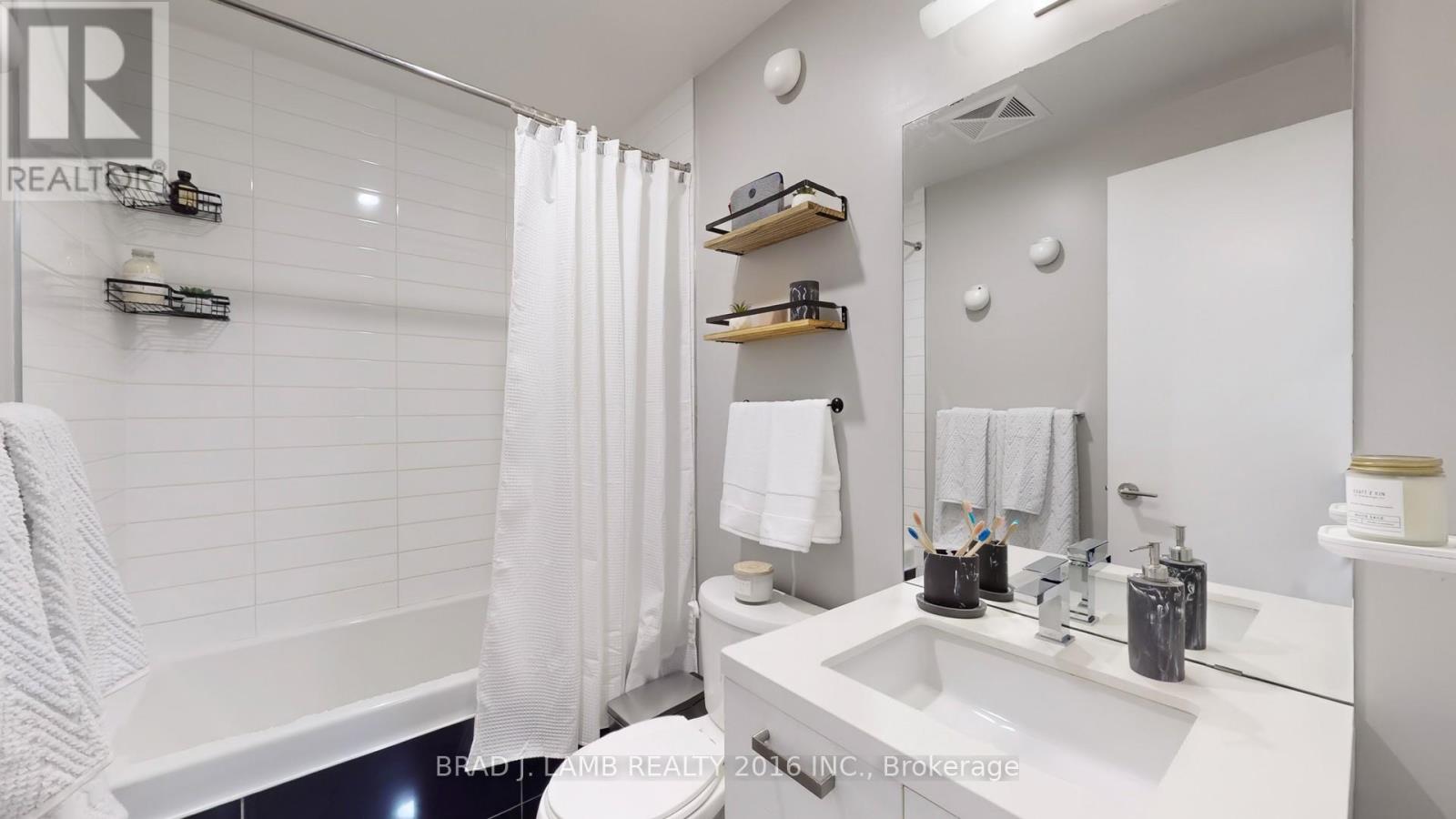 518 - 39 Brant Street W, Toronto (Niagara), Ontario  M5V 0M8 - Photo 18 - C12449499