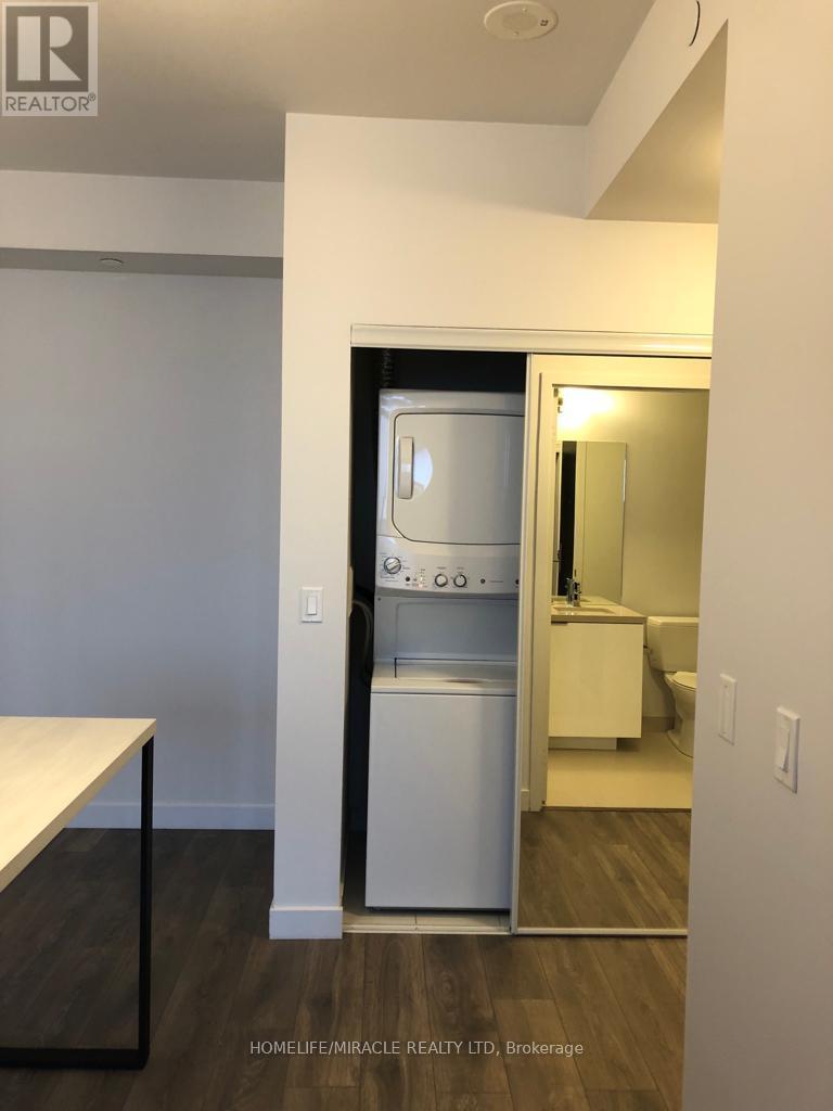1906 - 8 Eglington Avenue E, Toronto, Ontario  M4P 0C1 - Photo 17 - C12449504