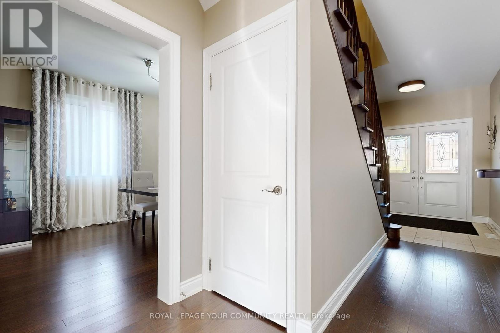 19 Richmond Park Drive, Georgina (Keswick North), Ontario  L4P 0H2 - Photo 38 - N12448992