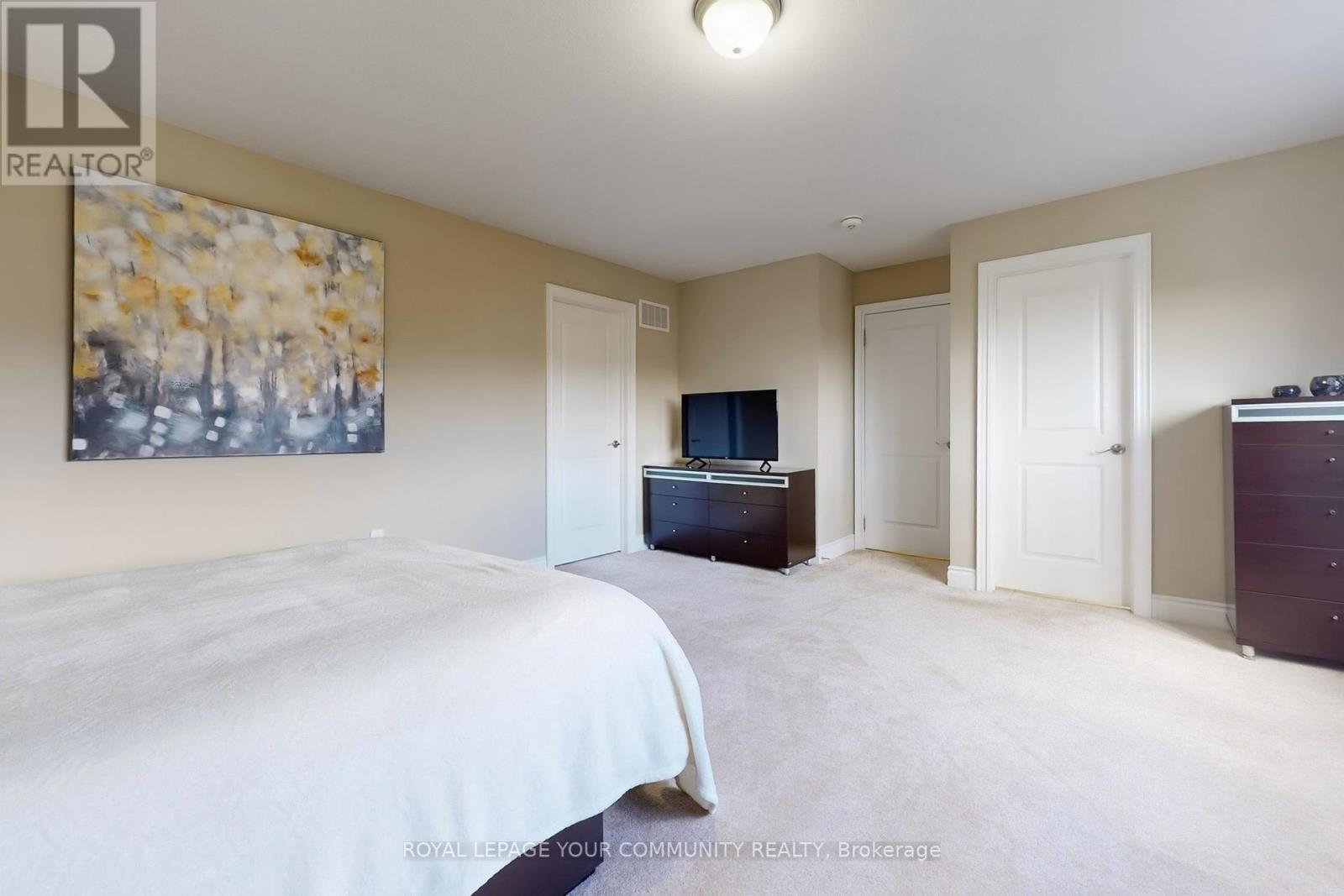 19 Richmond Park Drive, Georgina (Keswick North), Ontario  L4P 0H2 - Photo 28 - N12448992