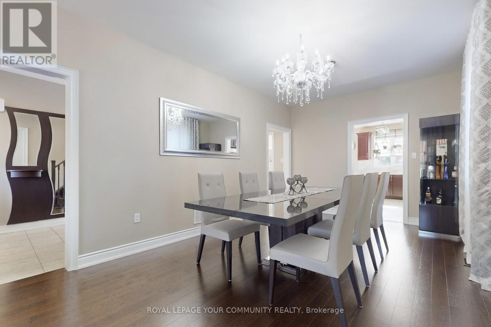 19 Richmond Park Drive, Georgina (Keswick North), Ontario  L4P 0H2 - Photo 8 - N12448992