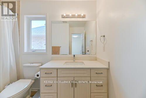 46 Lloydminster Avenue, Ajax (Central East), Ontario  L1Z 0N8 - Photo 28 - E12449371