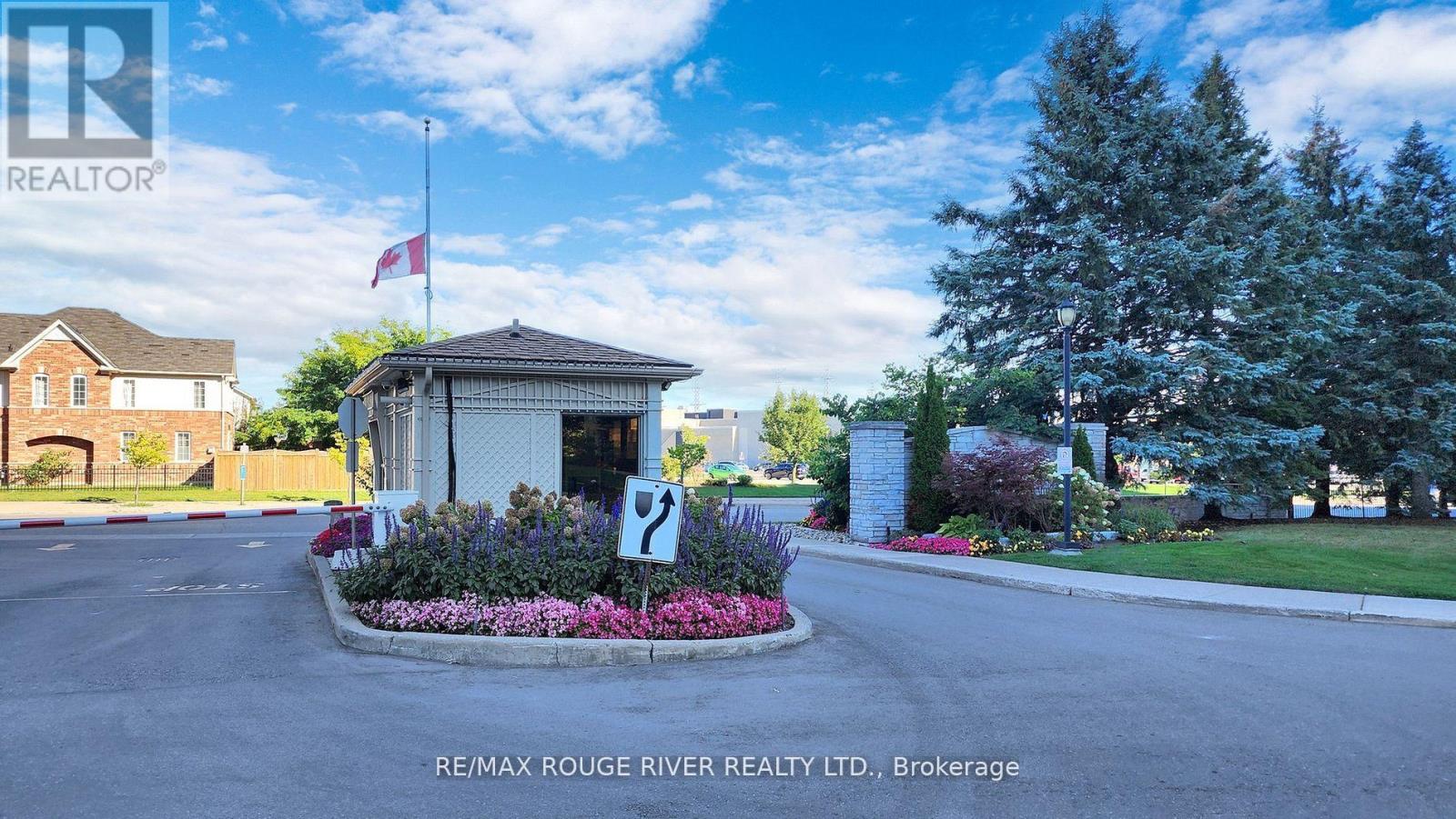 1627 - 1880 Valley Farm Road, Pickering (Town Centre), Ontario  L1V 6B3 - Photo 2 - E12449409
