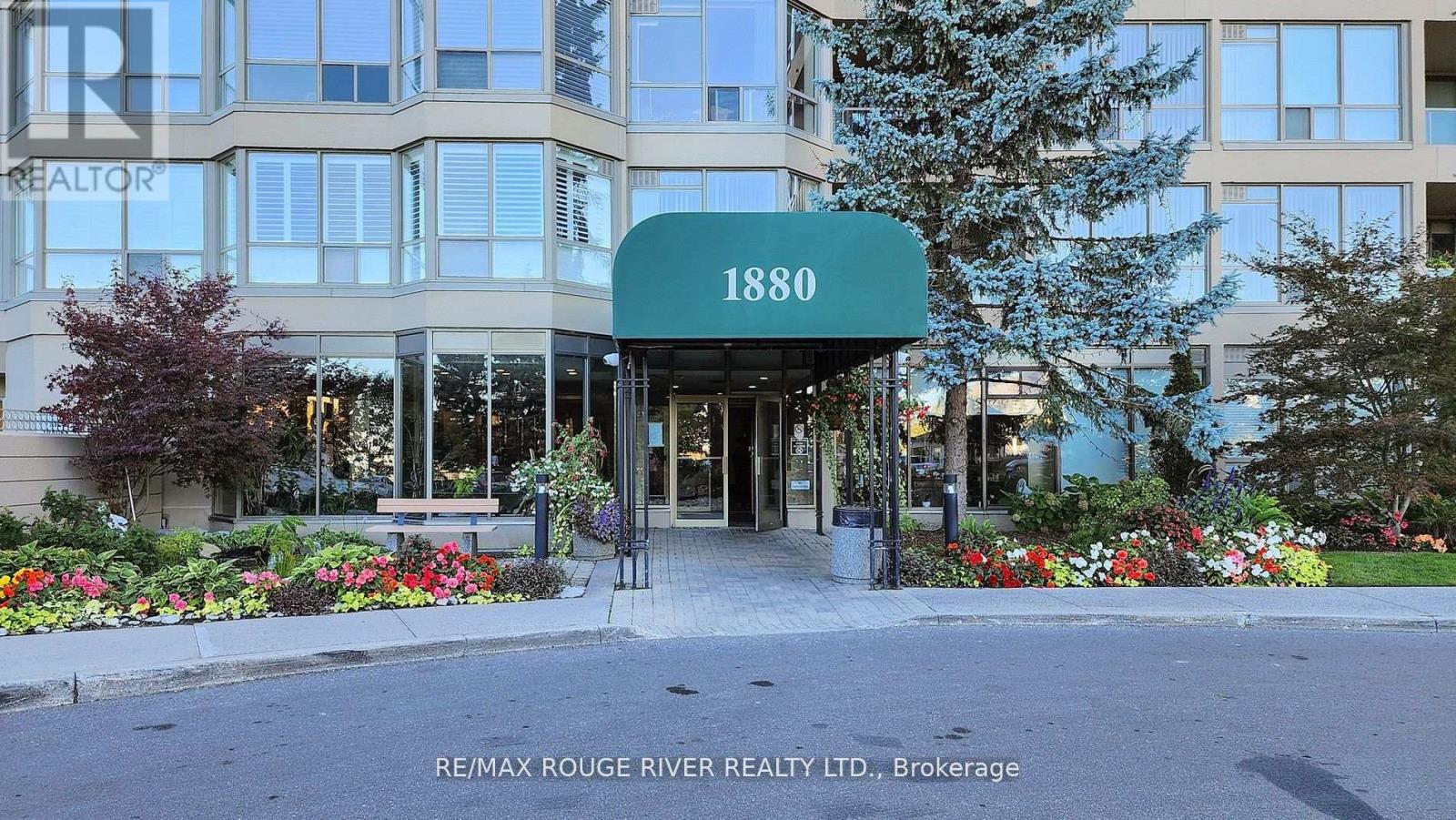 1627 - 1880 Valley Farm Road, Pickering (Town Centre), Ontario  L1V 6B3 - Photo 4 - E12449409