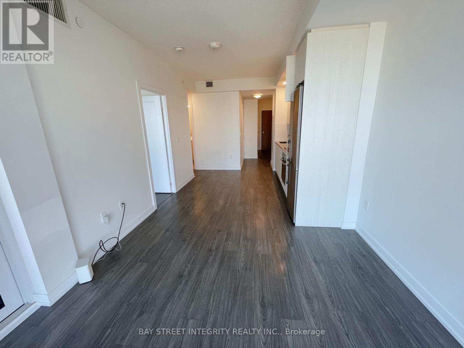 225 Village Green Square, Toronto, Ontario  M1S 0L7 - Photo 6 - E12449437