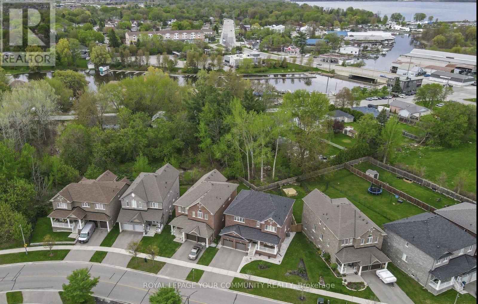 19 Richmond Park Drive, Georgina (Keswick North), Ontario  L4P 0H2 - Photo 50 - N12448992