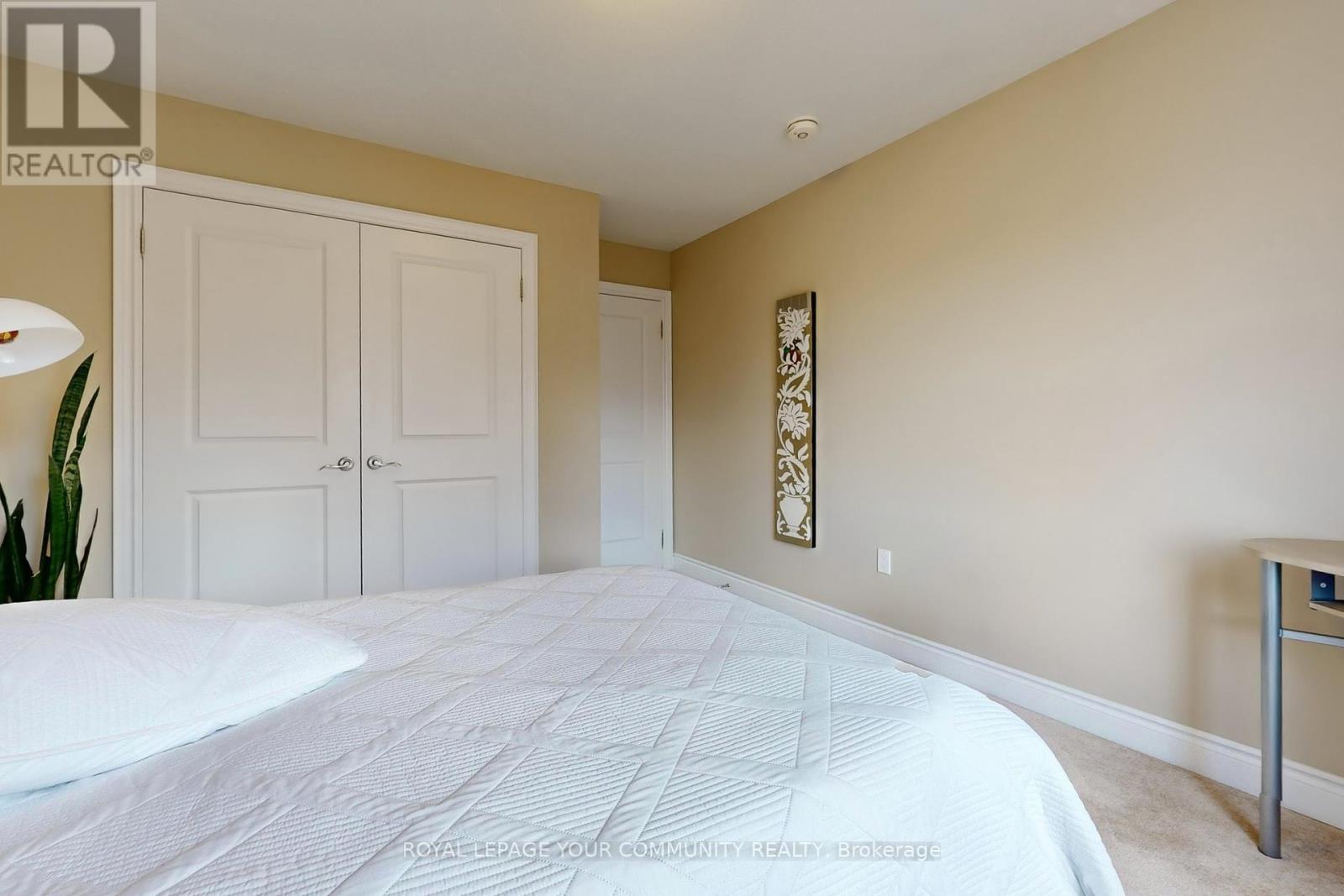 19 Richmond Park Drive, Georgina (Keswick North), Ontario  L4P 0H2 - Photo 33 - N12448992