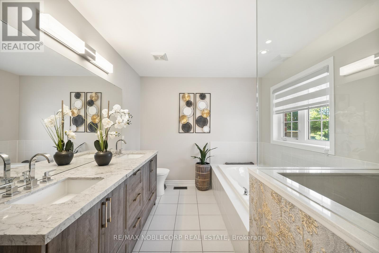 68 Inverness Way, Bradford West Gwillimbury, Ontario  L3Z 0W5 - Photo 26 - N12445356