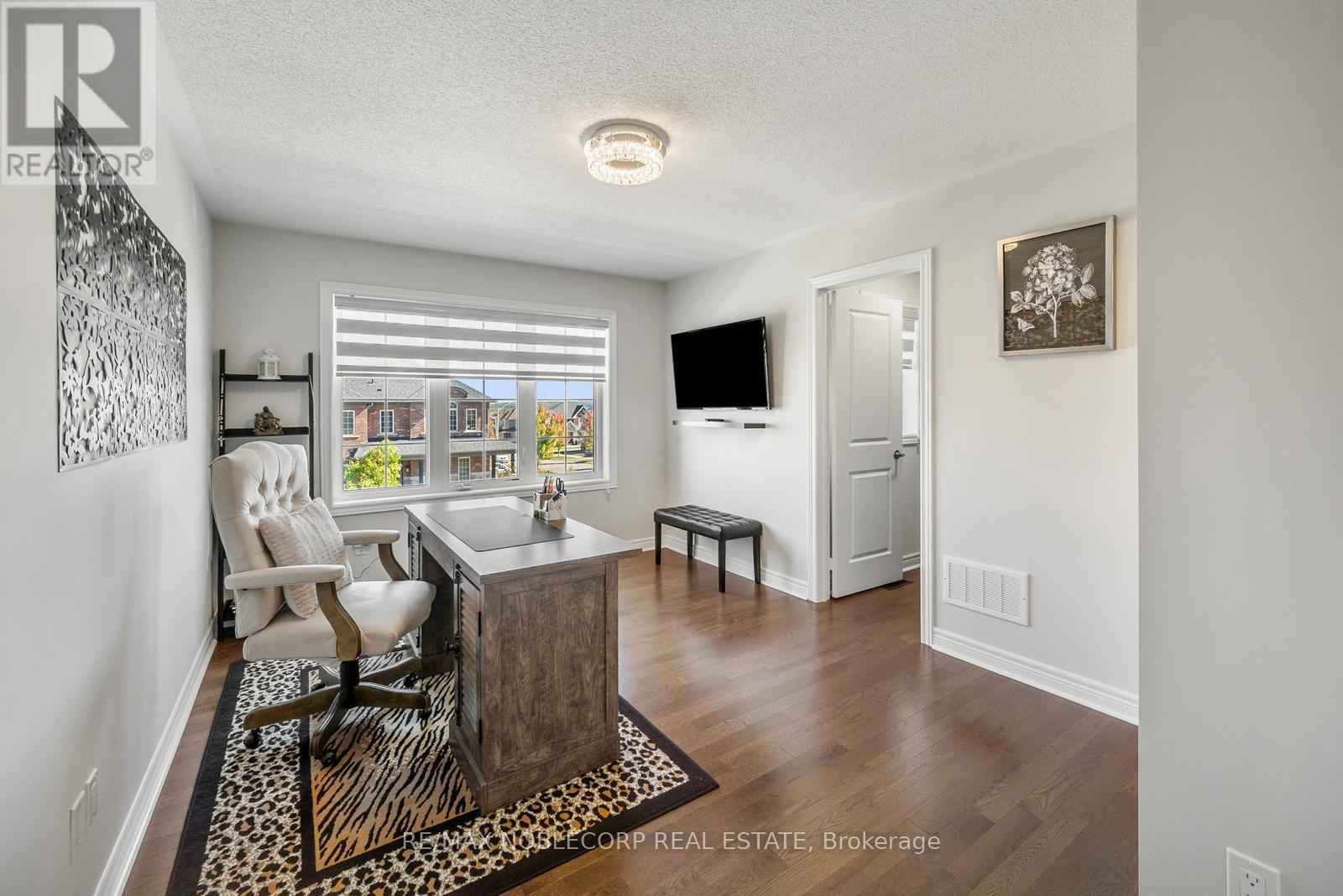 68 Inverness Way, Bradford West Gwillimbury, Ontario  L3Z 0W5 - Photo 30 - N12445356