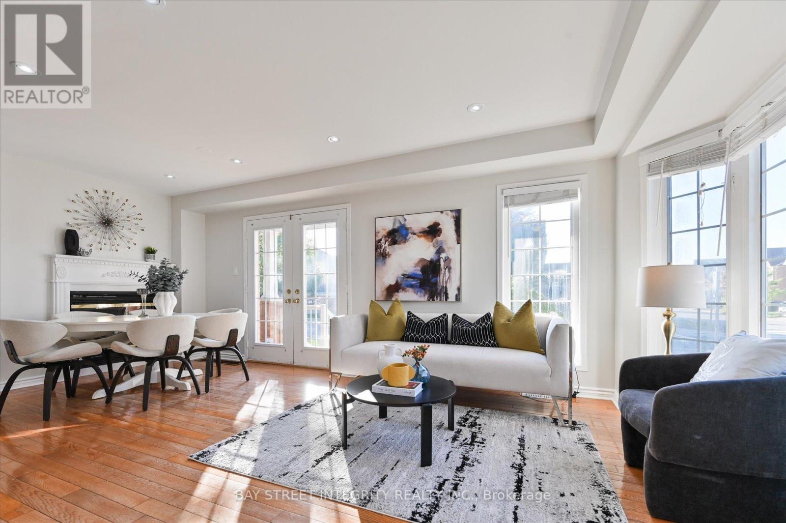 235 Fred Mclaren Boulevard, Markham (Wismer), Ontario  L6E 1S9 - Photo 3 - N12449346