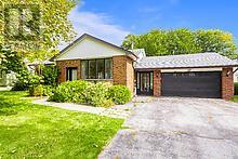 17 Kinsley Street, King (Nobleton), Ontario  L0G 1N0 - Photo 2 - N12449350