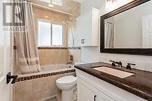 17 Kinsley Street, King (Nobleton), Ontario  L0G 1N0 - Photo 22 - N12449350