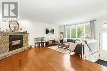17 Kinsley Street, King (Nobleton), Ontario  L0G 1N0 - Photo 5 - N12449350