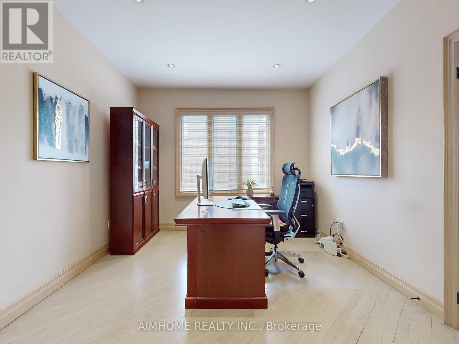145 Renaissance Court, Vaughan (Beverley Glen), Ontario  L4J 7W4 - Photo 16 - N12449382
