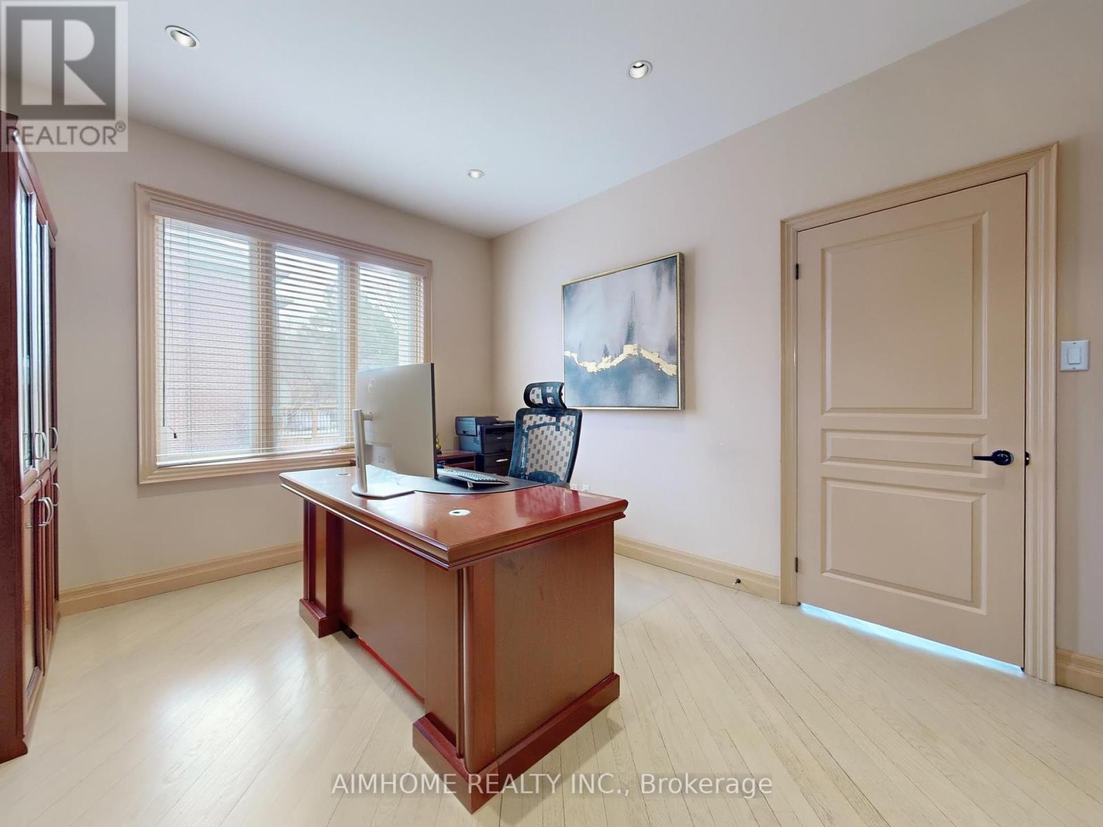 145 Renaissance Court, Vaughan (Beverley Glen), Ontario  L4J 7W4 - Photo 17 - N12449382