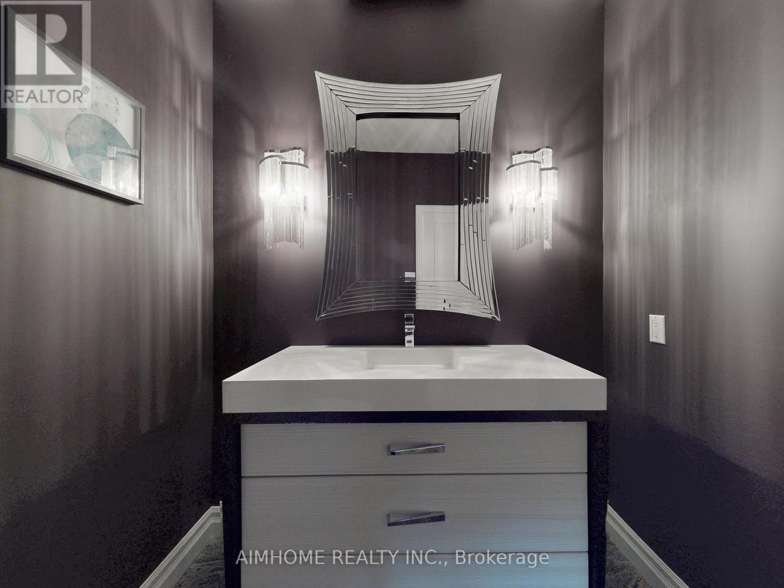 145 Renaissance Court, Vaughan (Beverley Glen), Ontario  L4J 7W4 - Photo 18 - N12449382