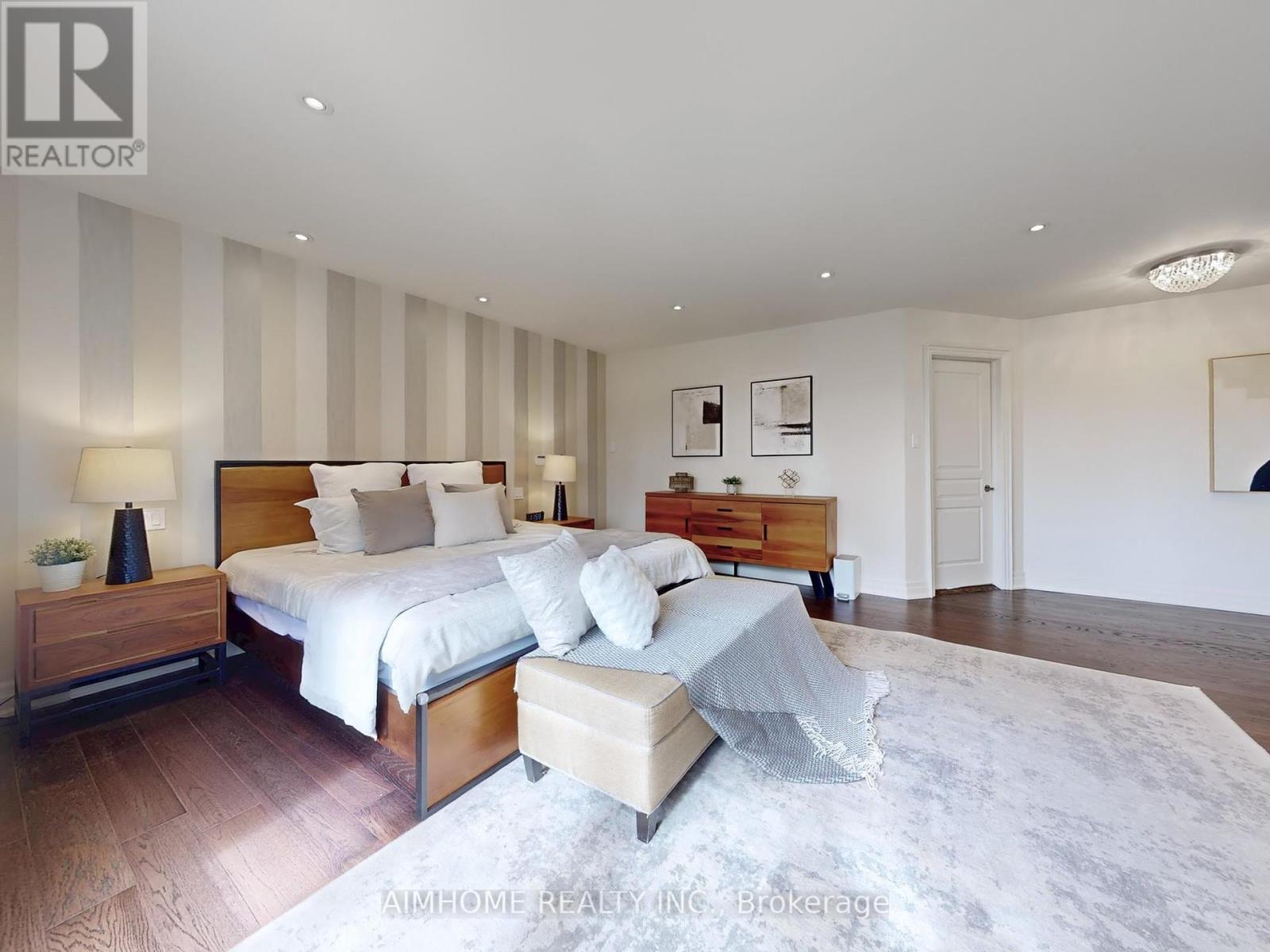 145 Renaissance Court, Vaughan (Beverley Glen), Ontario  L4J 7W4 - Photo 32 - N12449382
