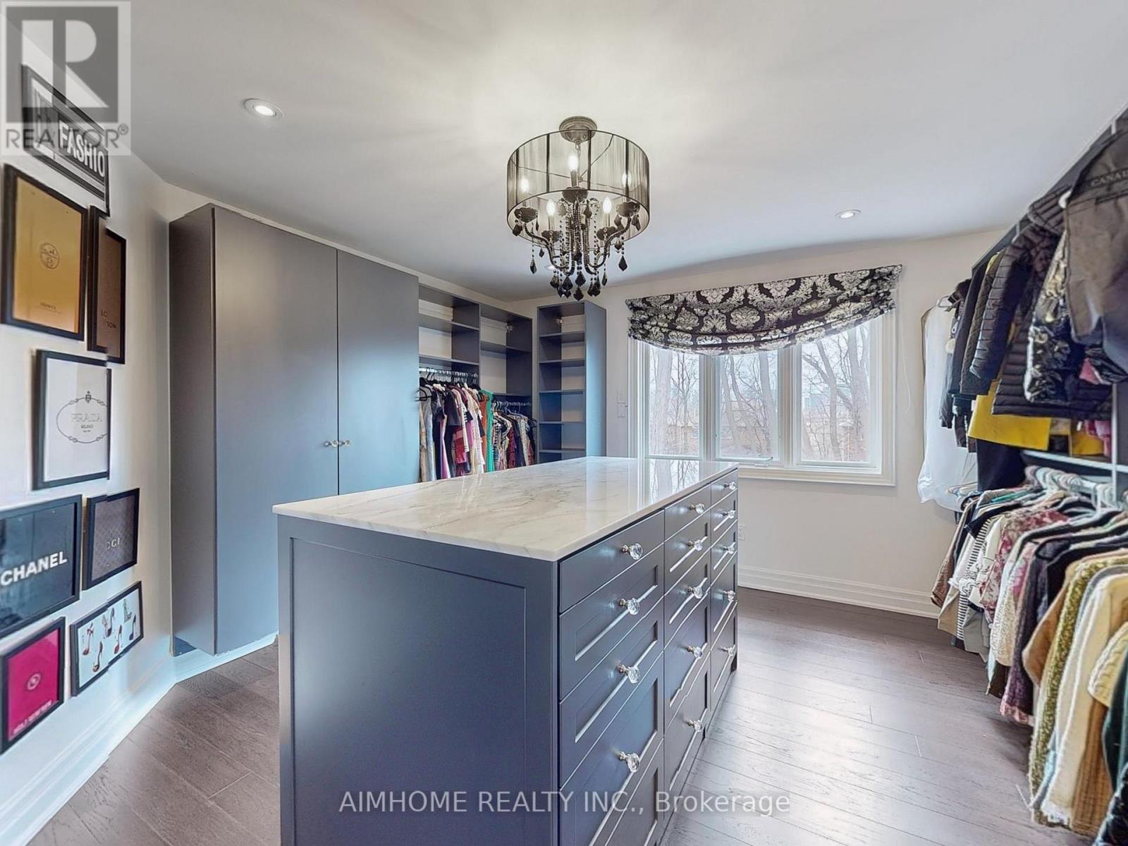 145 Renaissance Court, Vaughan (Beverley Glen), Ontario  L4J 7W4 - Photo 33 - N12449382