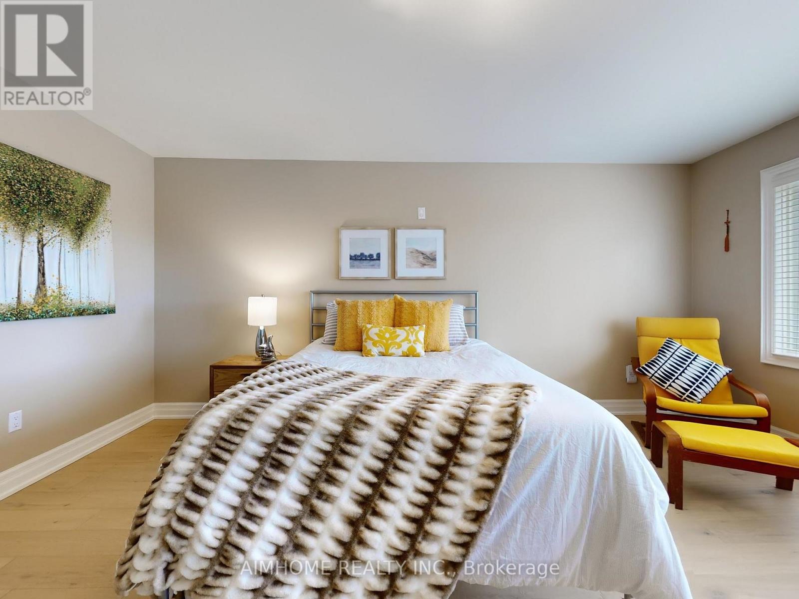 145 Renaissance Court, Vaughan (Beverley Glen), Ontario  L4J 7W4 - Photo 44 - N12449382