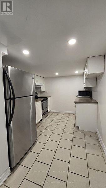 Basement - 265 Taylor Mills Drive N, Richmond Hill, Ontario  L4C 2T8 - Photo 5 - N12449397