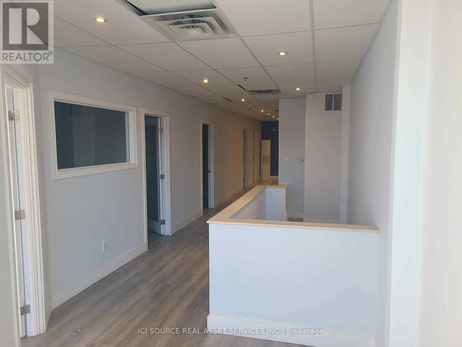 12 - 410 Chrislea Road, Vaughan, Ontario  L4L 8B5 - Photo 13 - N12449412