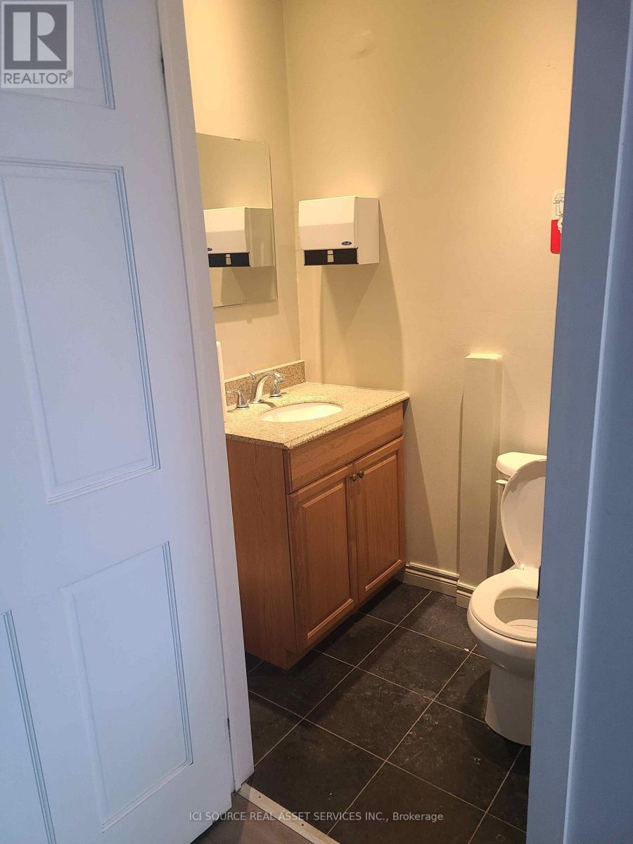 12 - 410 Chrislea Road, Vaughan, Ontario  L4L 8B5 - Photo 6 - N12449412