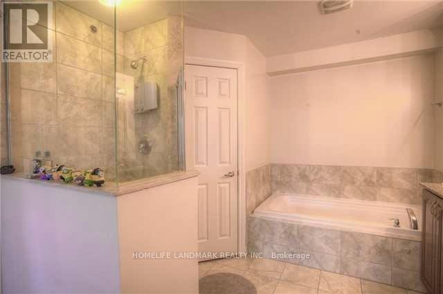 50 - 8 Brighton Place, Vaughan, Ontario  L4J 0E3 - Photo 8 - N12449413