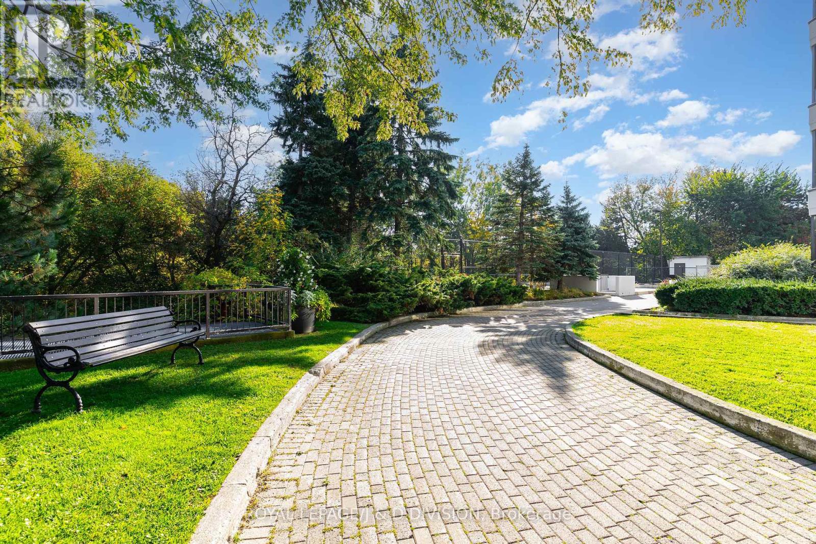 815 - 8501 Bayview Avenue, Richmond Hill (Doncrest), Ontario  L4B 3J7 - Photo 24 - N12449433