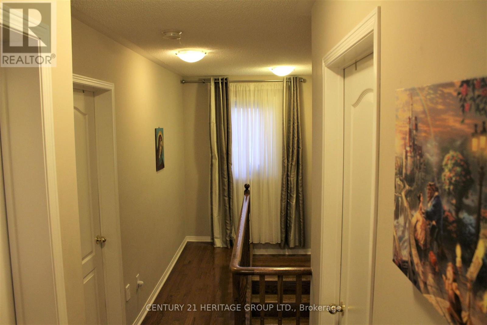 185 River Ridge Boulevard, Aurora, Ontario  L4G 7T7 - Photo 12 - N12449466