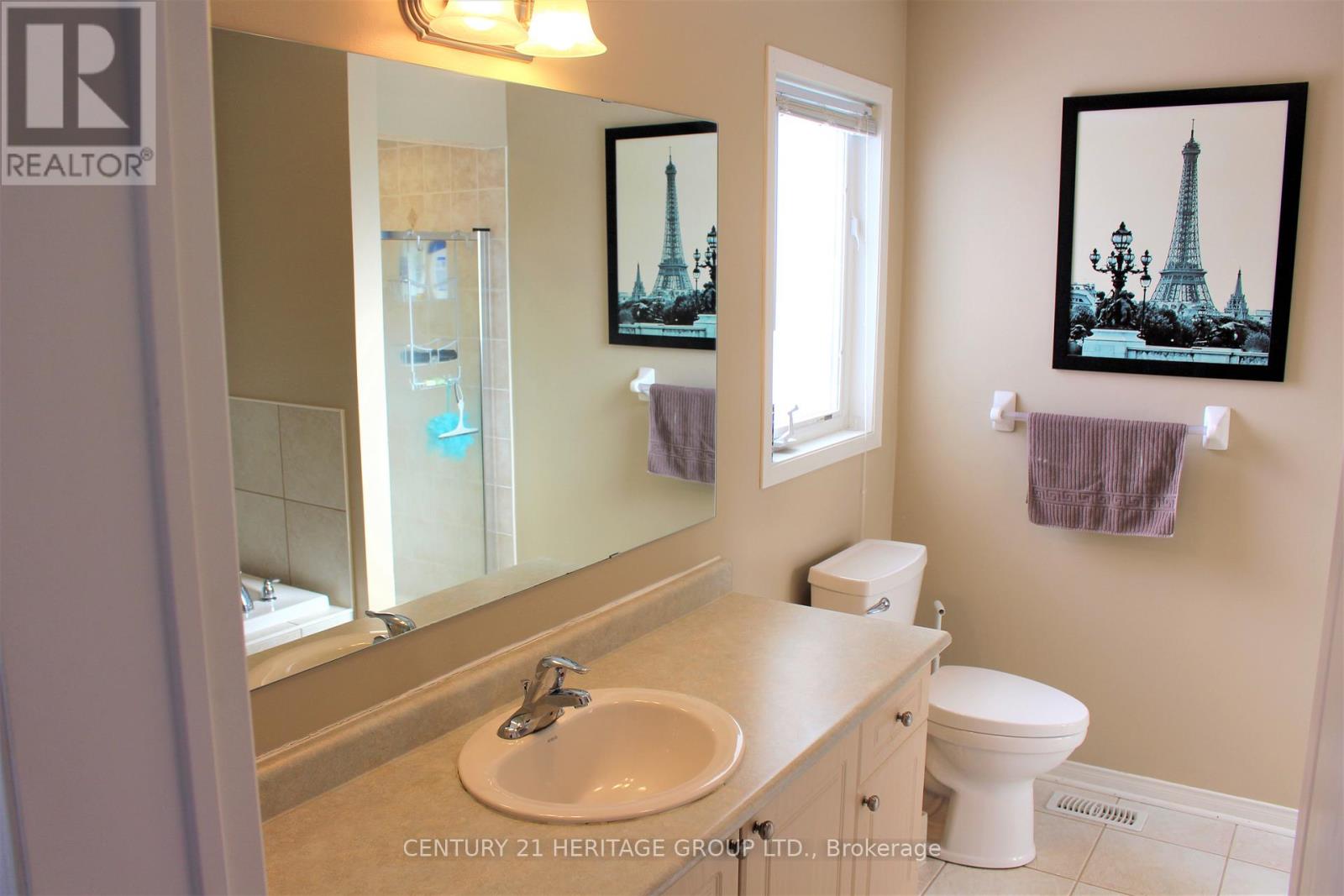 185 River Ridge Boulevard, Aurora, Ontario  L4G 7T7 - Photo 17 - N12449466
