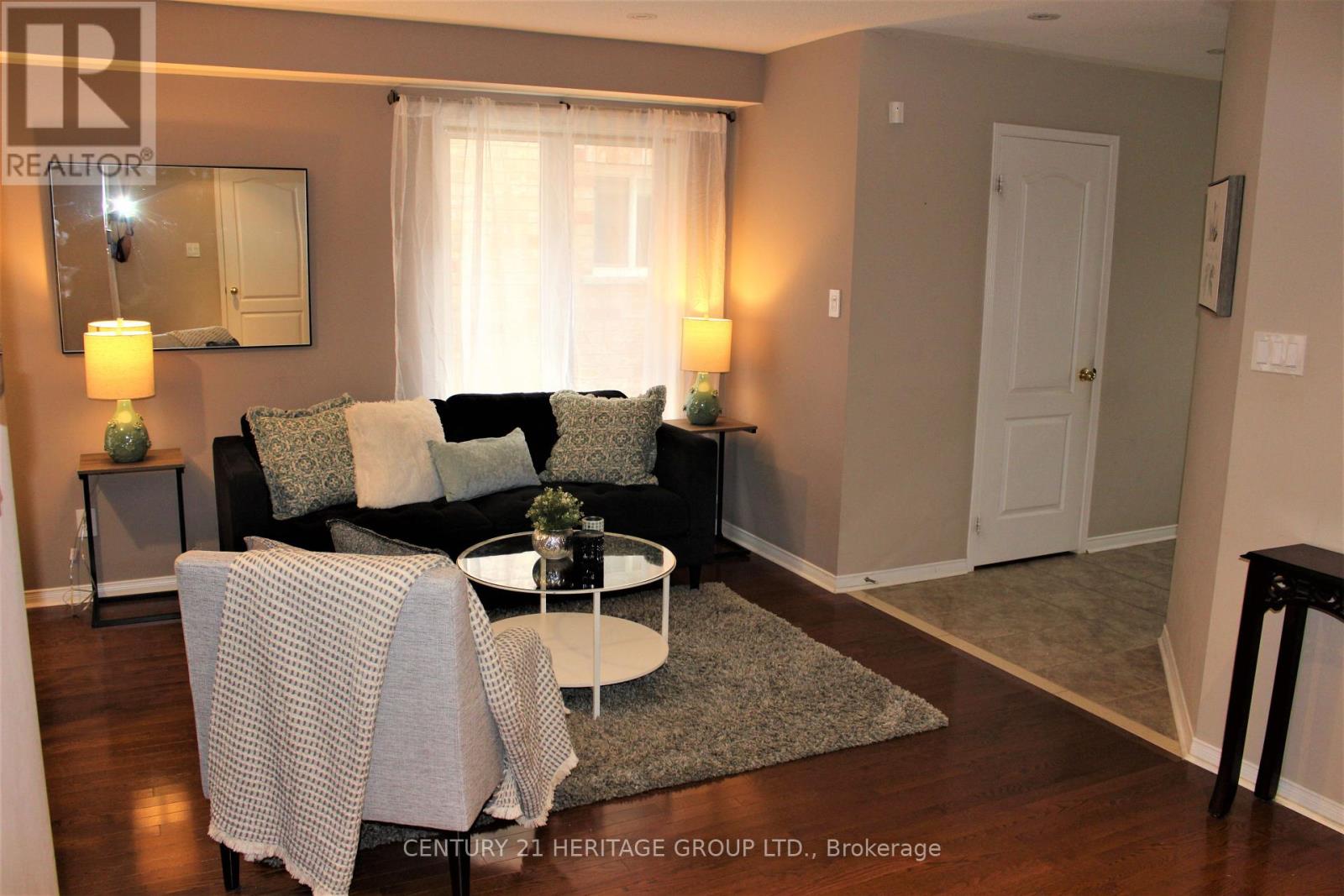 185 River Ridge Boulevard, Aurora, Ontario  L4G 7T7 - Photo 6 - N12449466