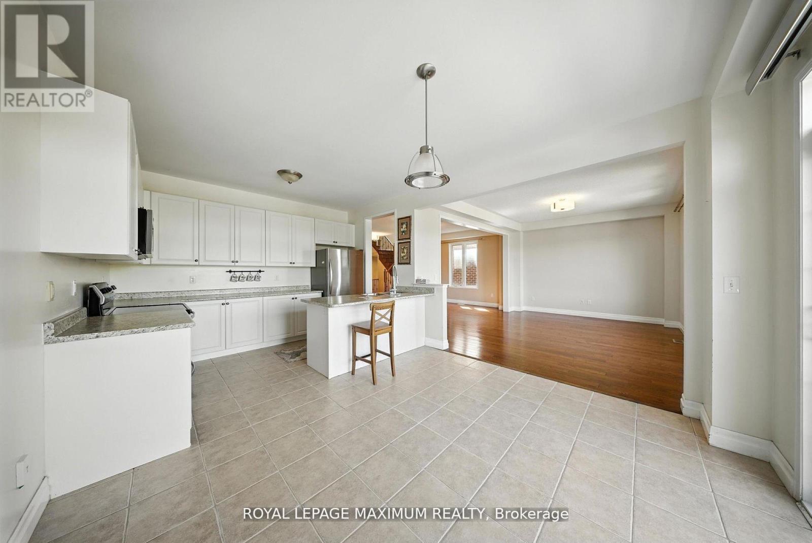 80 Cauthers Crescent, New Tecumseth (Alliston), Ontario  L9R 0L2 - Photo 13 - N12449469