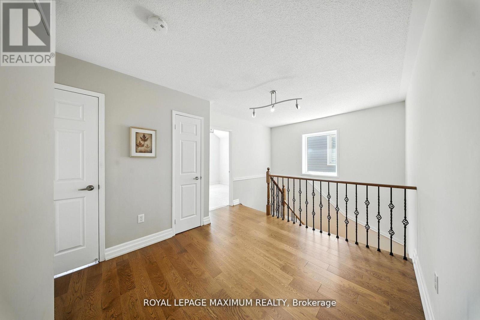 80 Cauthers Crescent, New Tecumseth (Alliston), Ontario  L9R 0L2 - Photo 17 - N12449469