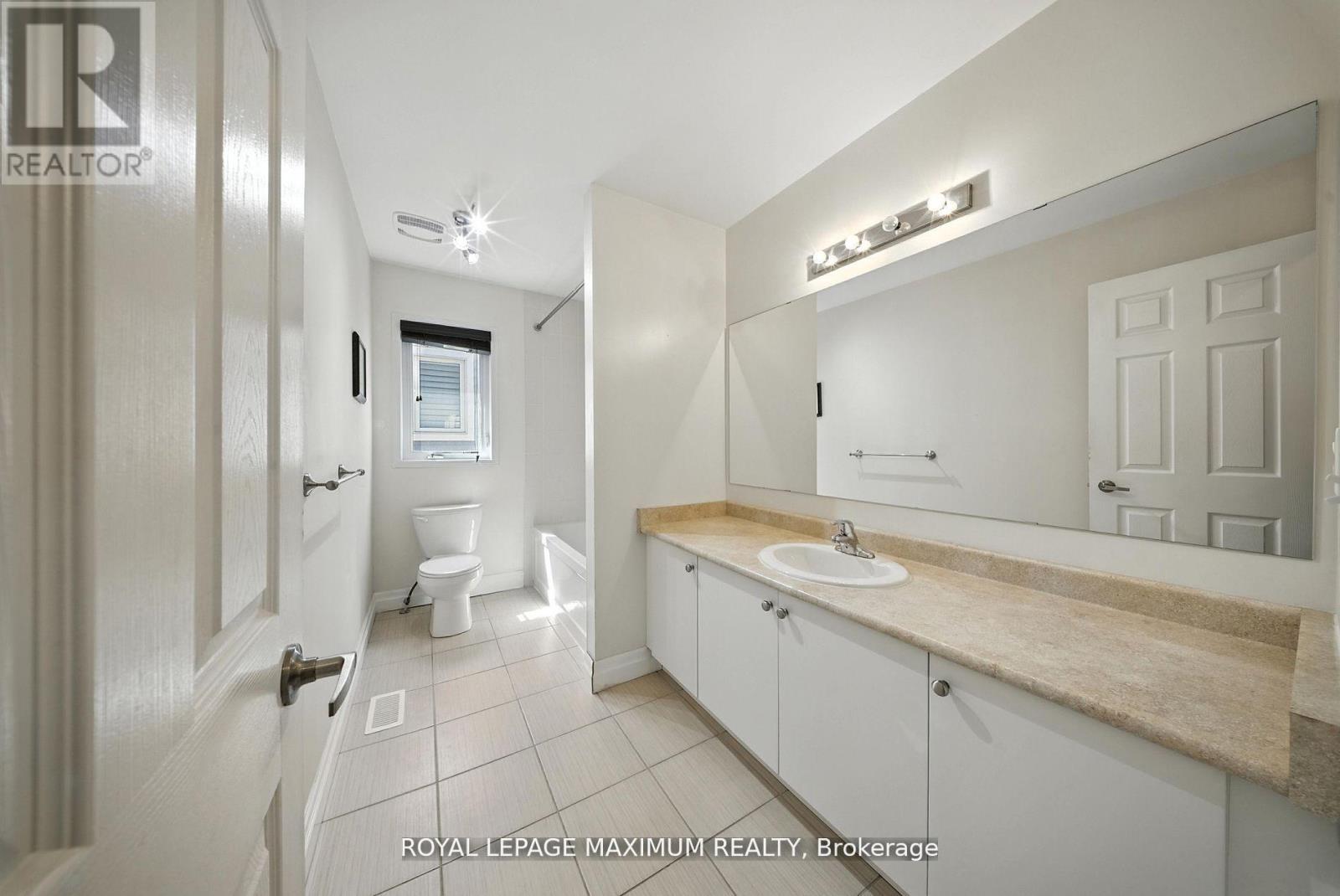 80 Cauthers Crescent, New Tecumseth (Alliston), Ontario  L9R 0L2 - Photo 22 - N12449469
